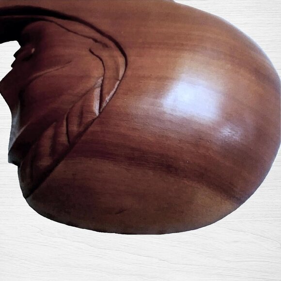 Mother and Child Wooden Plaque Wall Decor Carved Wood Madonna & Child - Picture 6 of 9